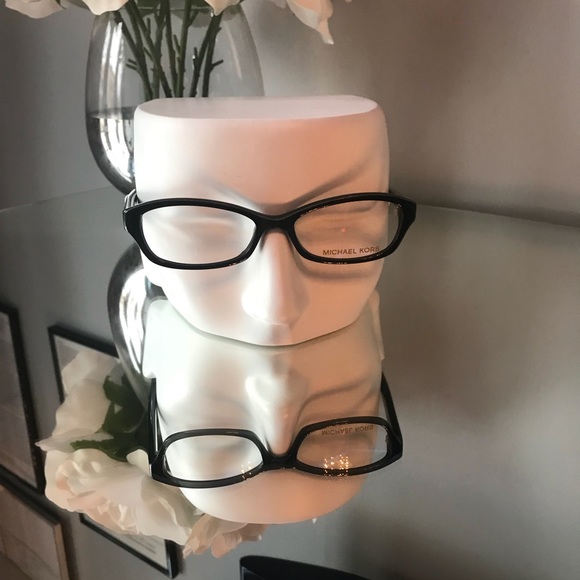 Michael Kors personality frames - Picture 4 of 4